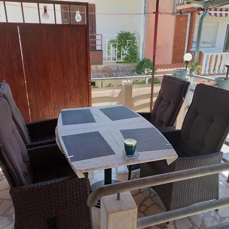 Apartman Goran Vodice Buitenkant foto